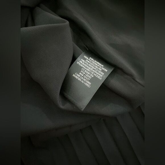 Alice + Olivia Pleated Cut-Out Midi-Dress size 0 - Picture 14 of 14